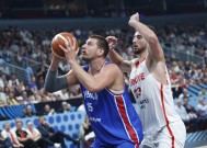 百家乐-包含赛前突围战来临，巴塞罗那围绕欧篮联主帅复盘，更衣室稳定，团队化学反应显著的词条